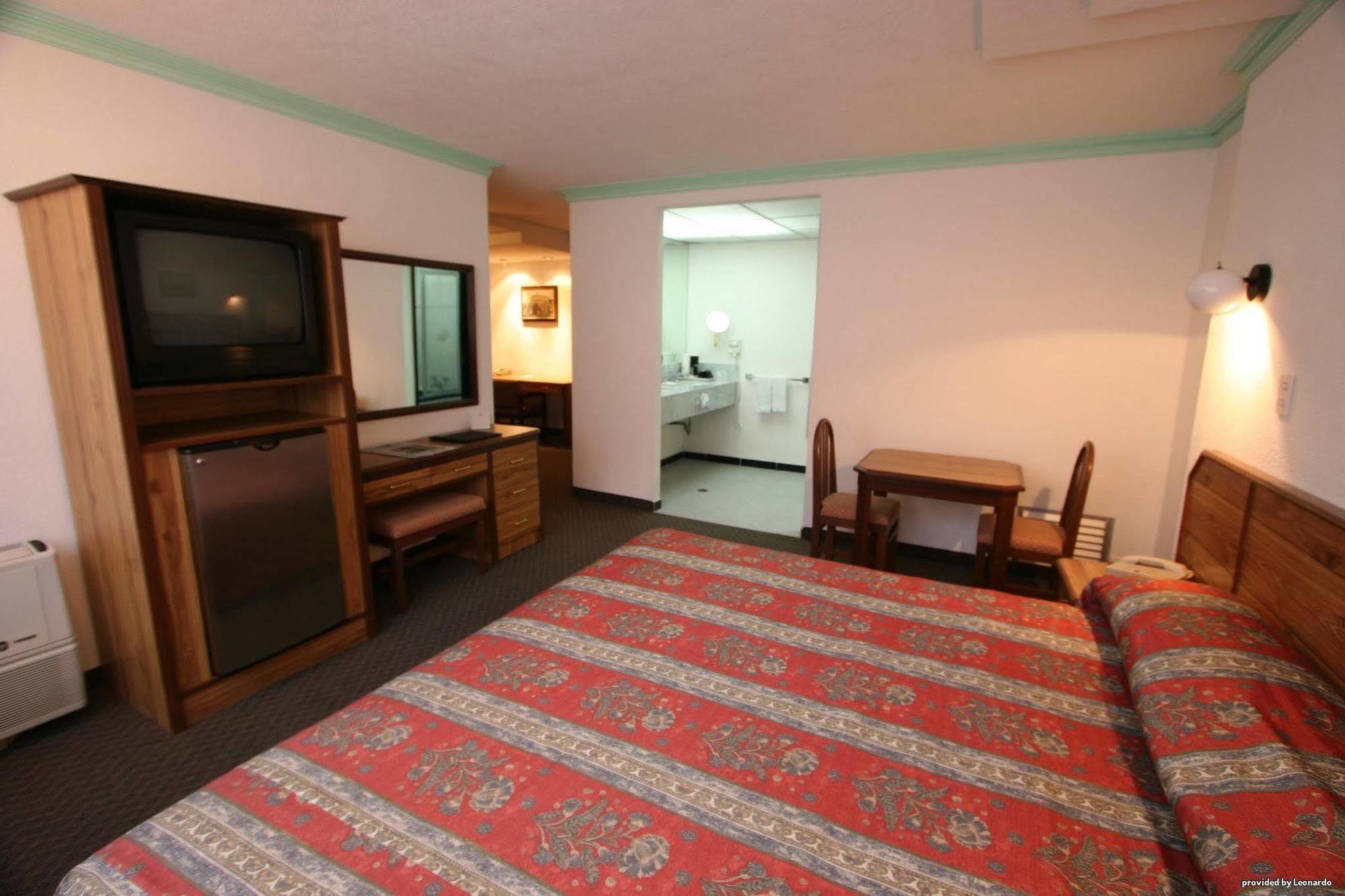 Hotel Estoril Mexico City Room photo